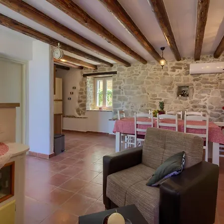 Cozy Zita With Private Pool Near Town Center * Poreč
