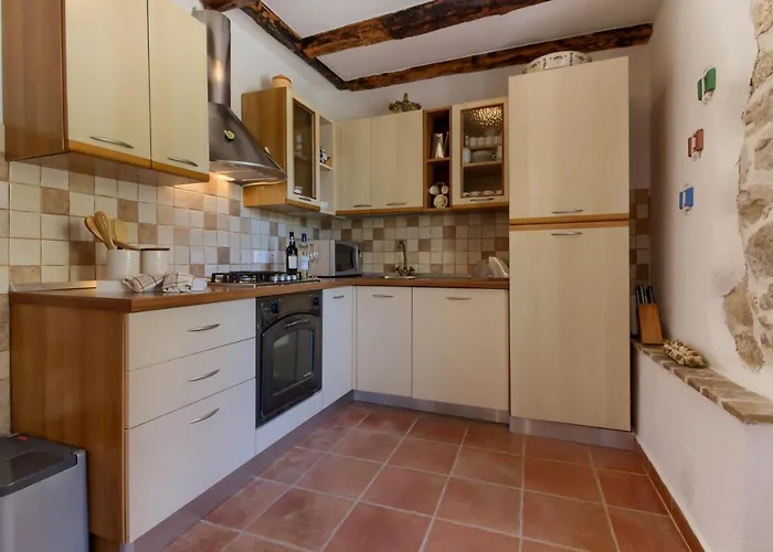 Willa Cozy Zita With Private Pool Near Town Center *